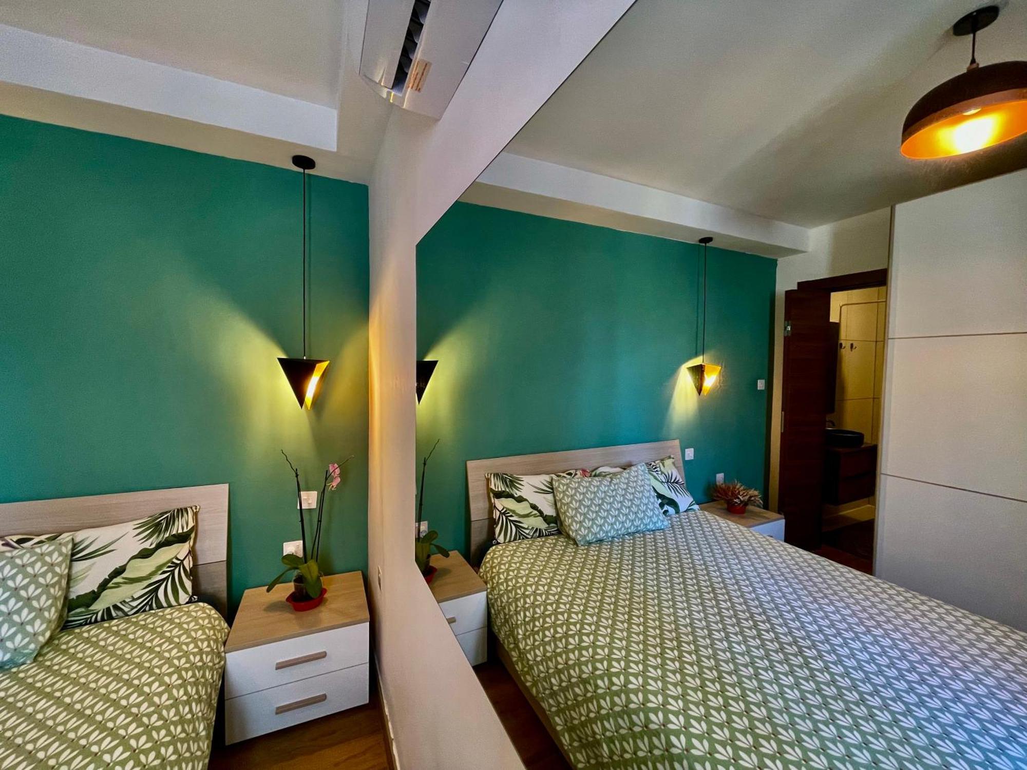 Airport Express: Private Bath & Self-check Retreat Homestay *